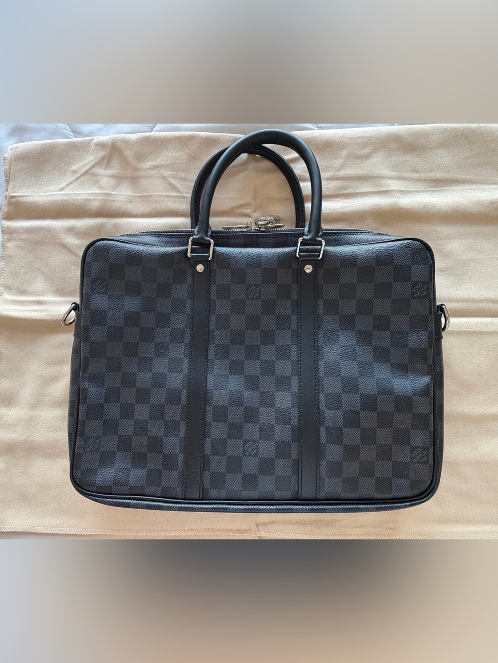 Louis Vuitton Damier Graphite Porte Documents Voyage  PM - EUC